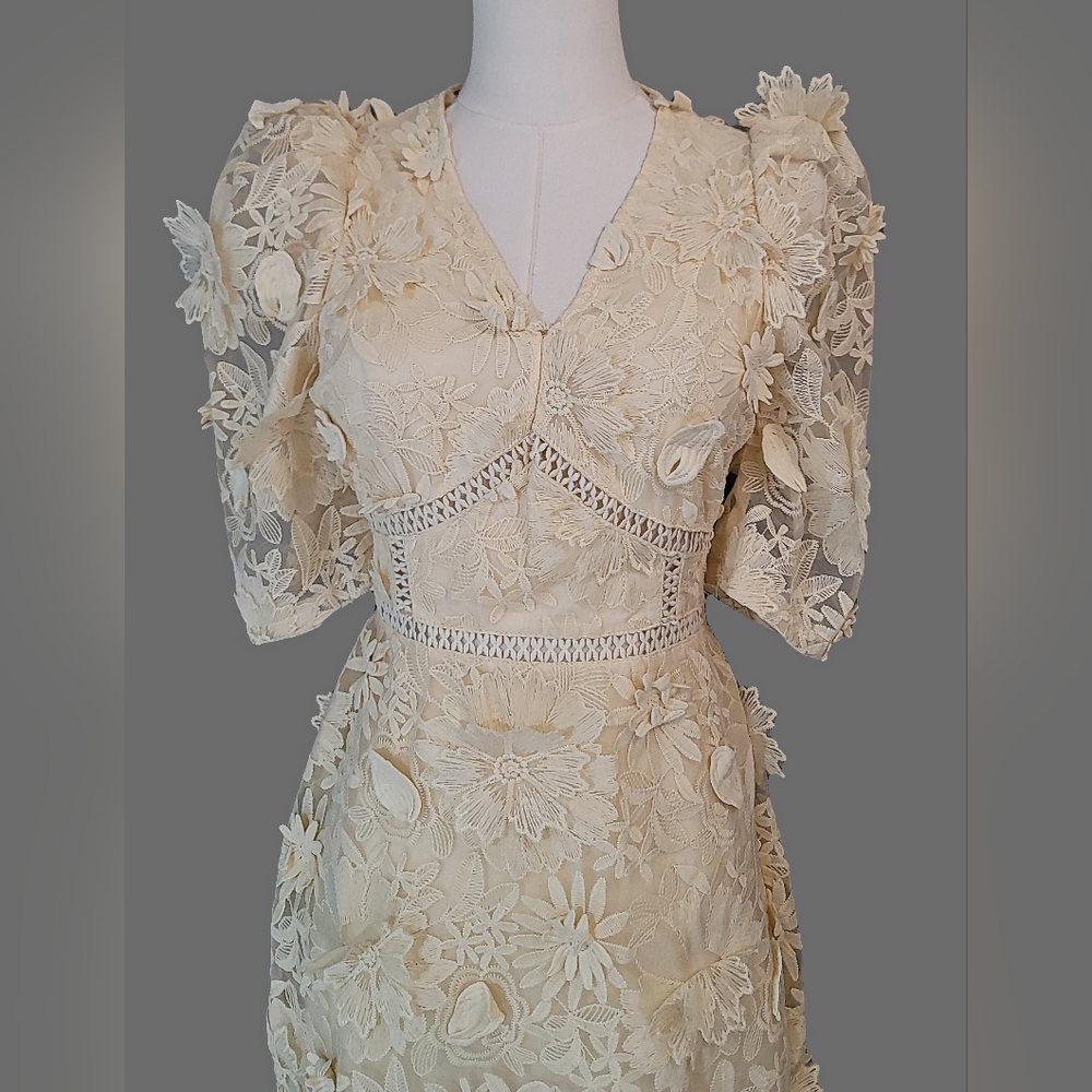 Ana Perez Floral Lace Cream Bohemian - Picture 2 of 9